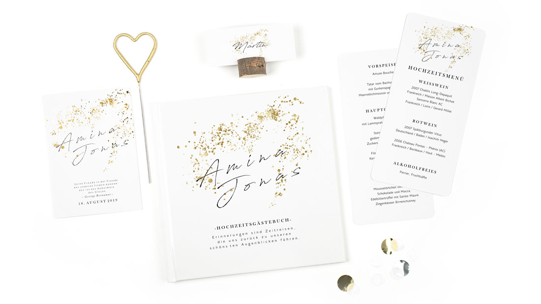 Cartes de table et menus de mariage dans votre design préféré